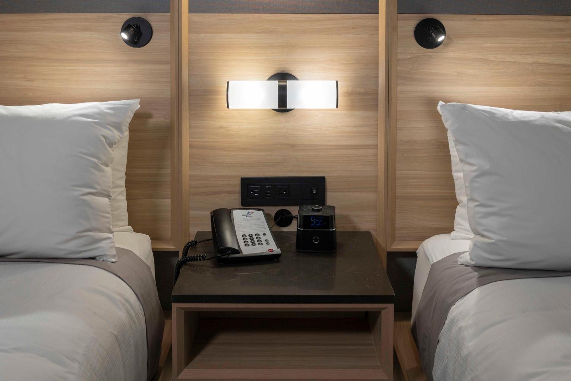 Accent Inns Vancouver Airport Richmond Dış mekan fotoğraf